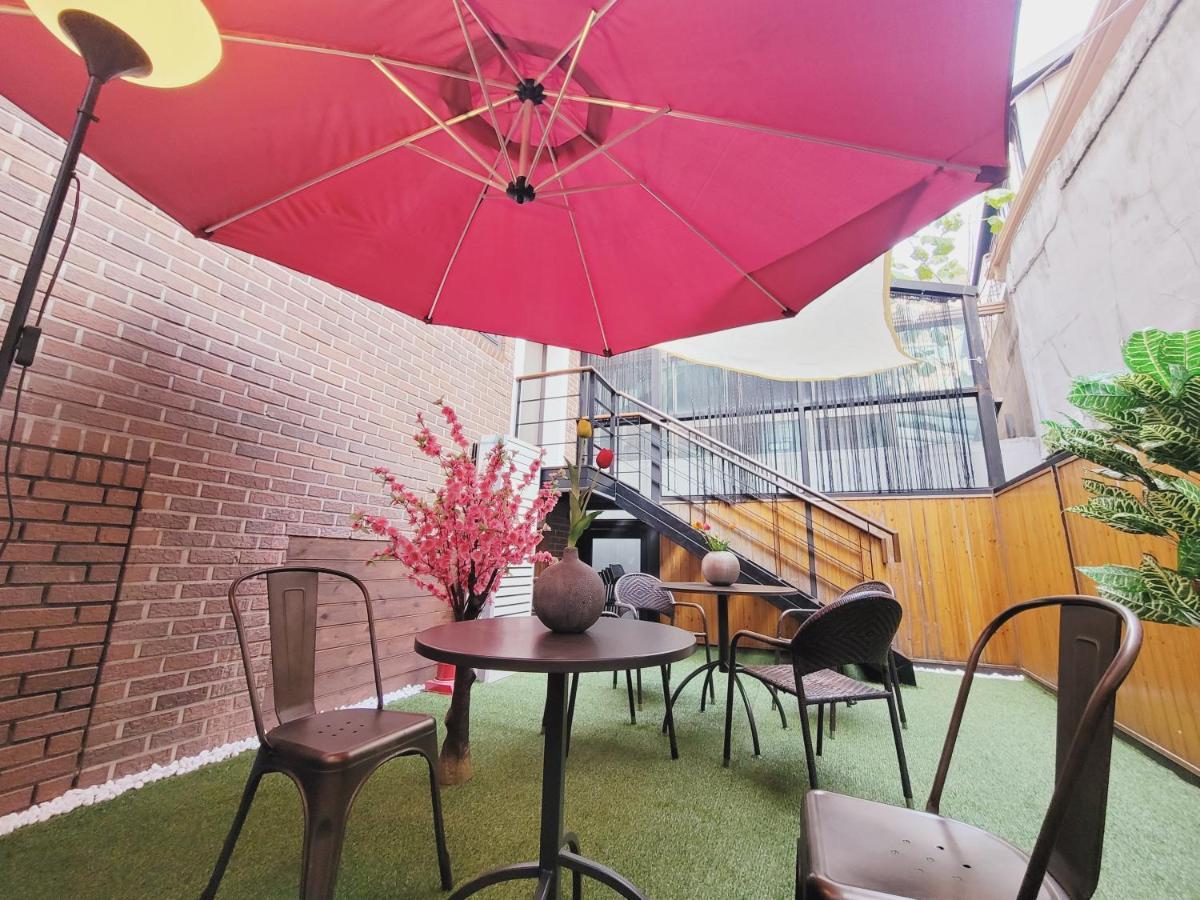 Olive Hostel Myeongdong Seúl Exterior foto